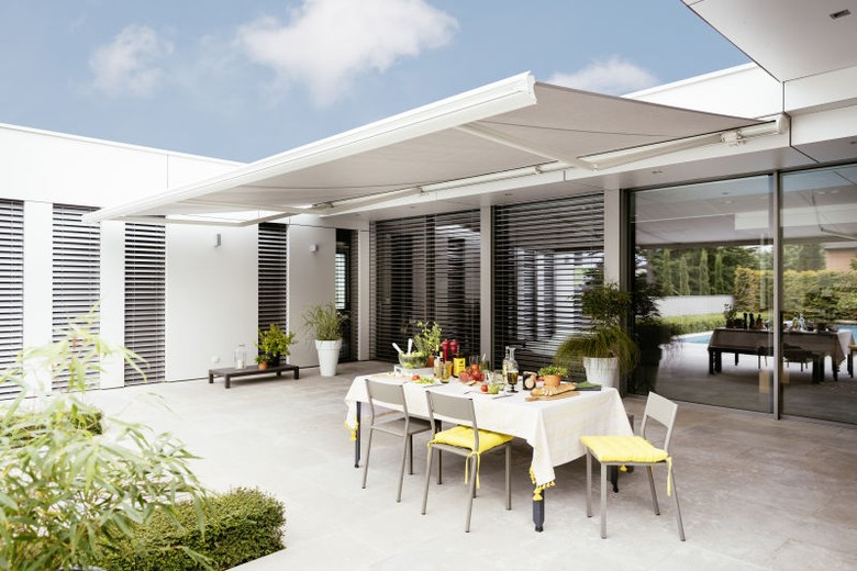 Creating A Perfect Alfresco Dining Area